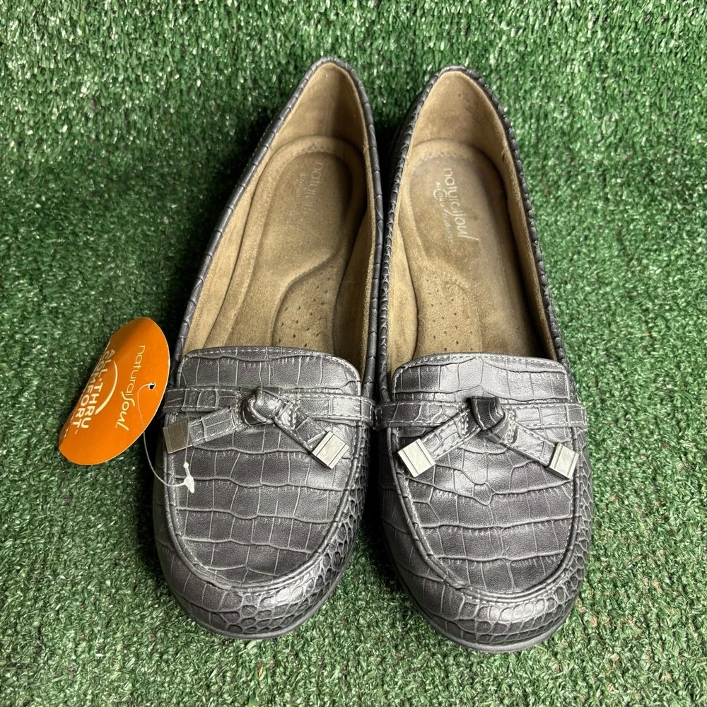 NEW Natural Soul Gracee Faux Croc All Thru Comfort Loafer Flat Grey Womens 9.5M